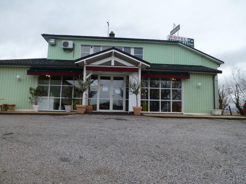 Le 81 Hotel Castres  Kültér fotó