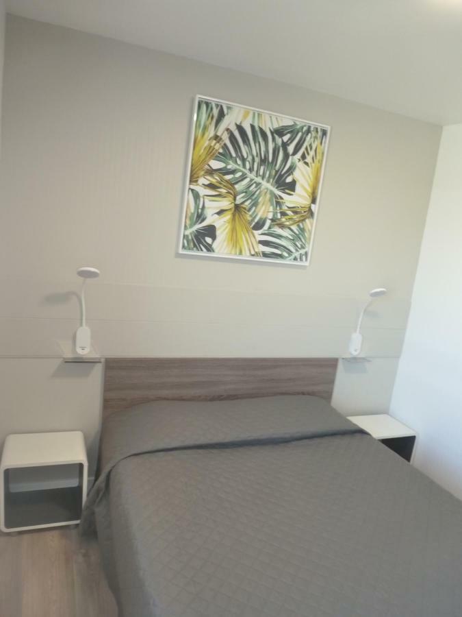 Le 81 Hotel Castres  Kültér fotó